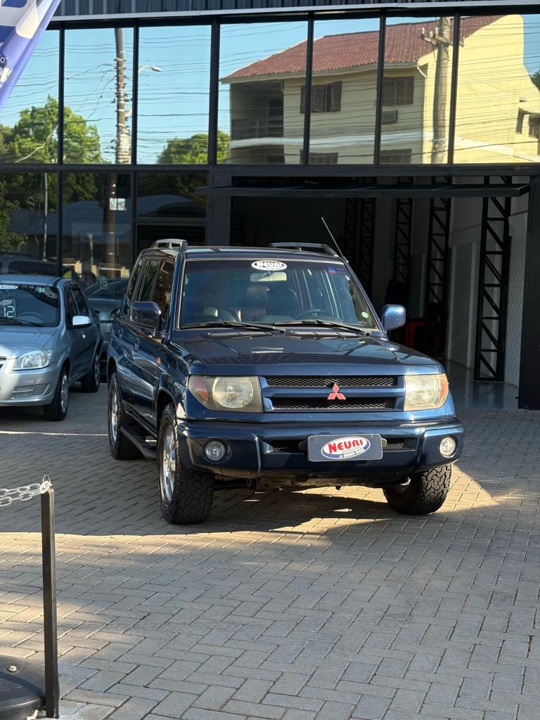 Mitsubishi Pajero IO 4X4 AT 1.8 16V 2001