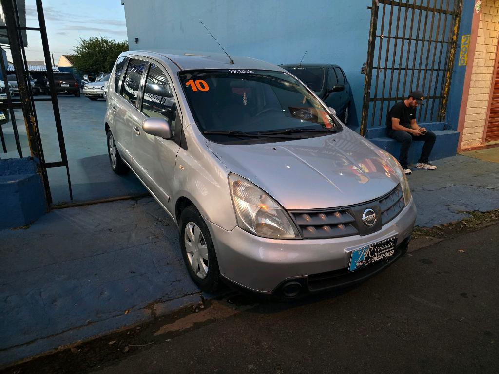 Nissan Livina LIVINA 1.6 16V FLEX FUEL 5P 2011