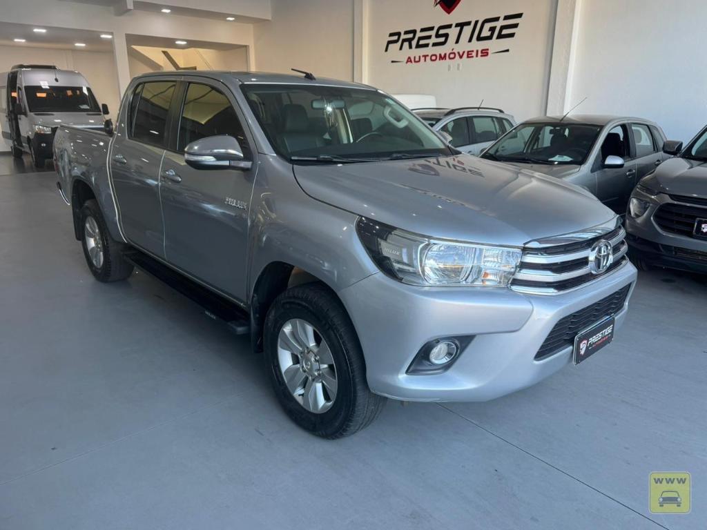 Toyota Hilux Hilux CD SRV 4x4 2.7 Flex 16V Aut. 2017
