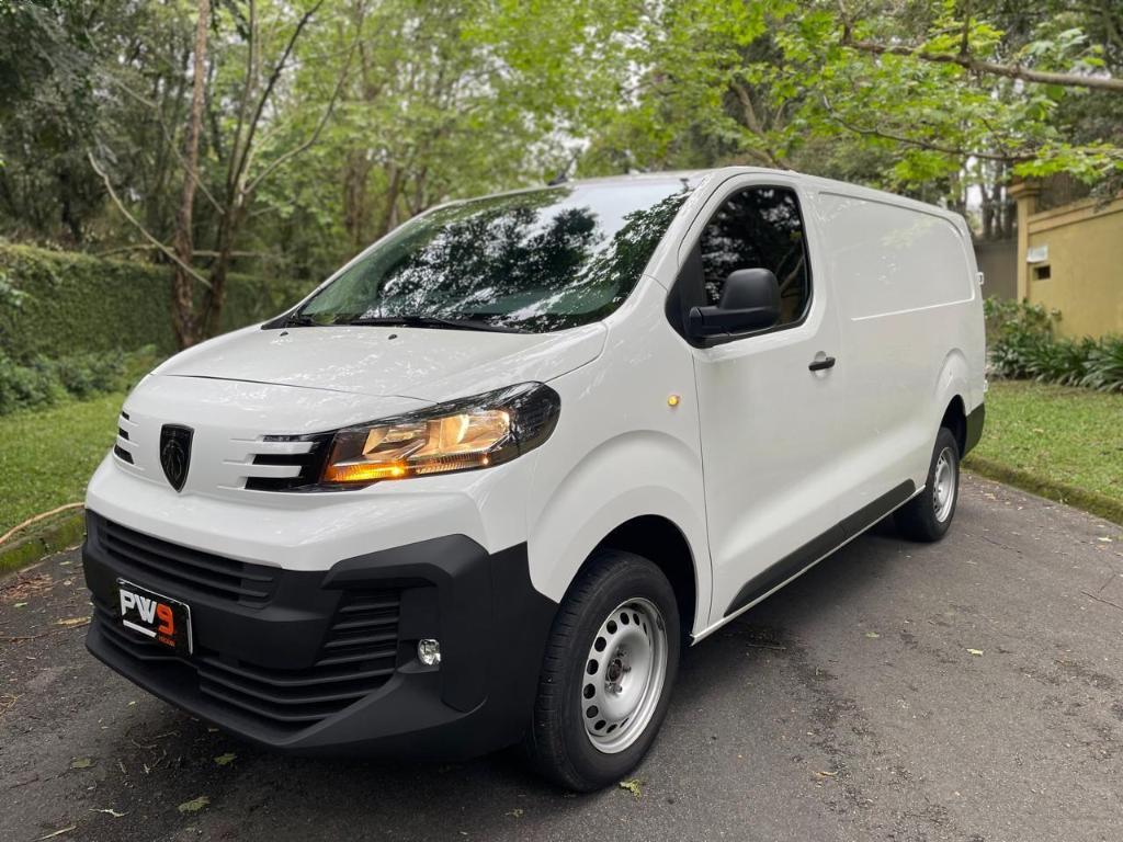 Peugeot Expert 2.2 Bluehdi Cargo 2025