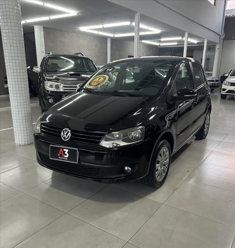 Volkswagen Fox Fox 1.6 Mi Total Flex 8V 5p 2014