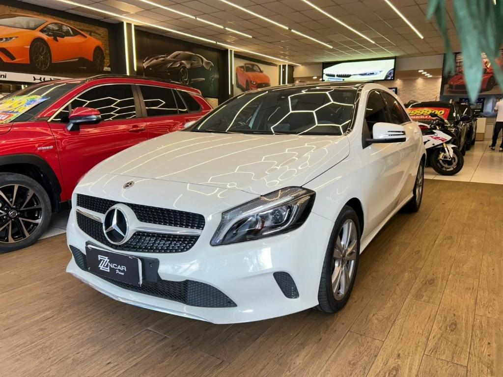 Mercedes-Benz A 200 URBAN 1.6 2018