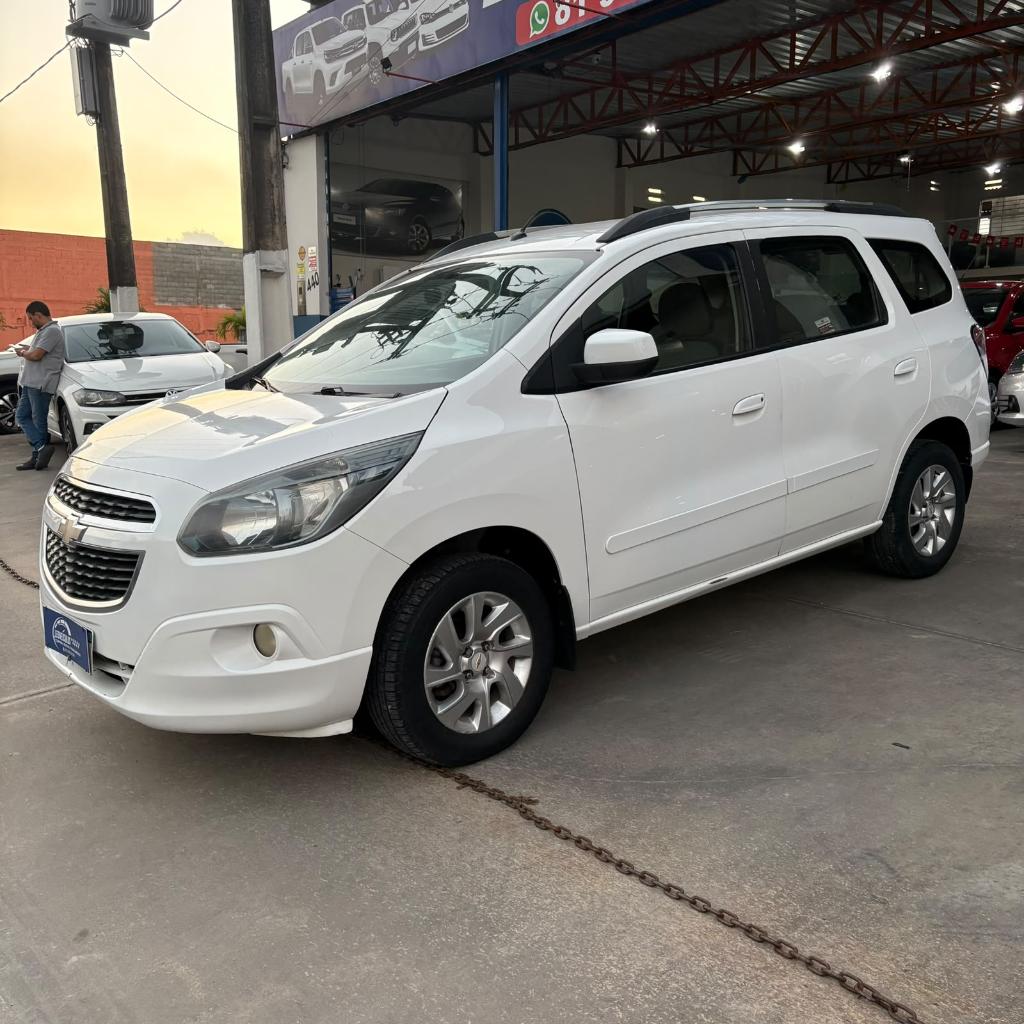 Chevrolet Spin 1.8 AT 2016