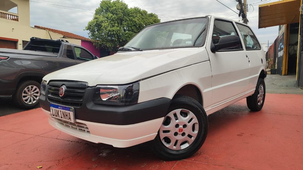 Fiat Uno 1.0 MPI MILLE FIRE ECONOMY 8V FLEX 4P MANUAL 2013