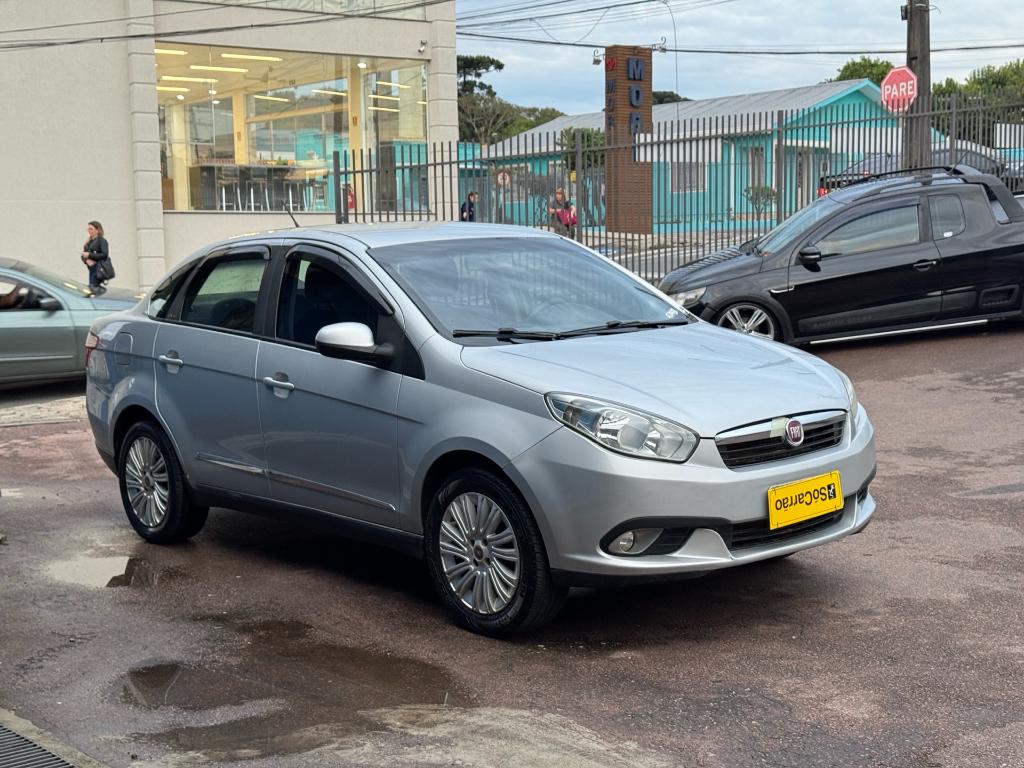 Fiat Grand Siena Siena 1.6 Essence 2015
