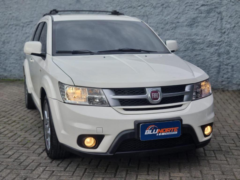 Fiat Freemont FREEMONT EMOT./PRECISION 2.4 16V 5P AUT. 2013