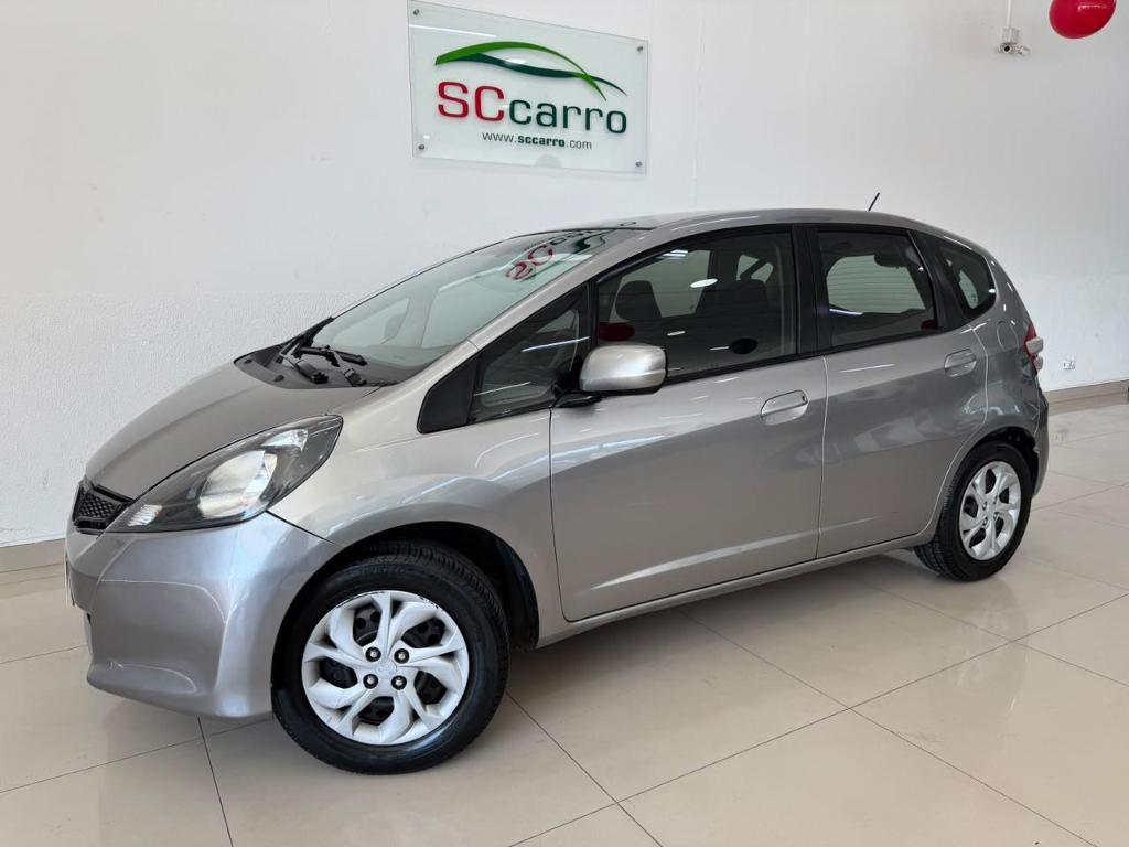 Honda Fit 1.4 DX 16V FLEX 4P MANUAL 2013