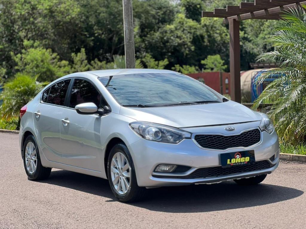 KIA Cerato 1.6 SX 16V FLEX 4P AUTOMÁTICO 2014