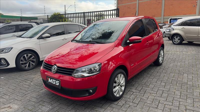 Volkswagen Fox Fox 1.0 Mi Total Flex 8V 5p 2013