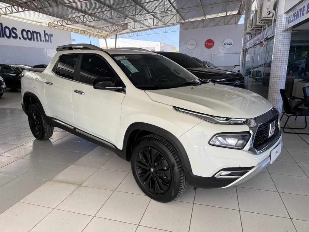 Fiat Toro VOLCANO 1.3 T270 4X2 FLEX AUT. 2025