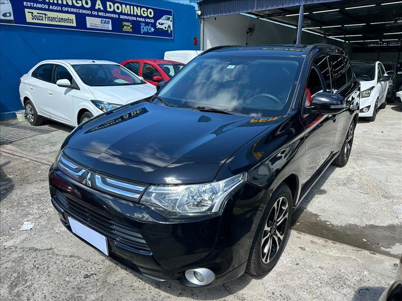 Mitsubishi Outlander OUTLANDER 2.0 16V 160cv Aut. 2015