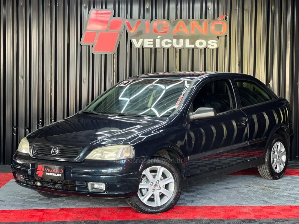 Chevrolet Astra 2.0/ CD/ GLS 2.0 MPFI 16V 3P 2000