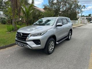 Foto do veículo Toyota Hilux Sw4 Srx 4x4 2.8 Tdi 16v Dies. Aut.