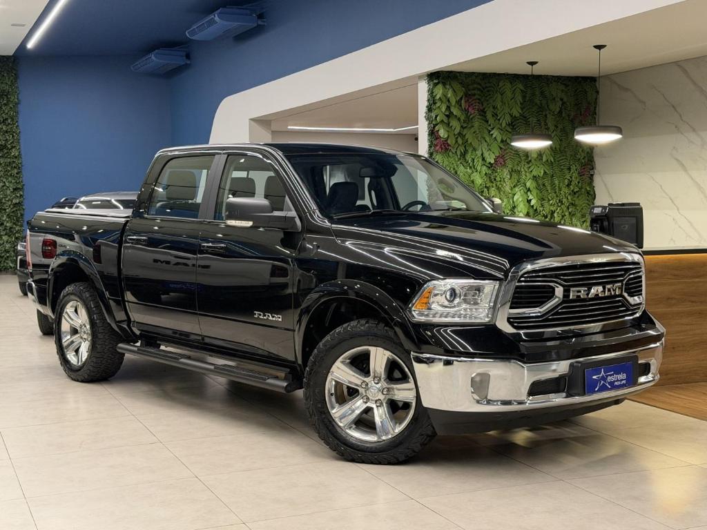 Ram Classic LARAMIE 5.7 CD V8 4X4 AUT. 2023