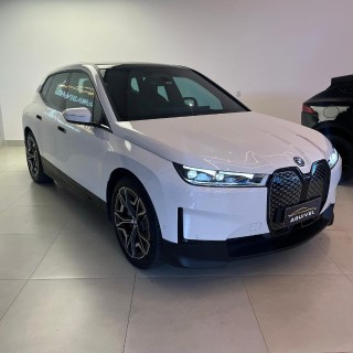 Foto do veículo Bmw Ix Xdrive 40 Aut. (elétrico)