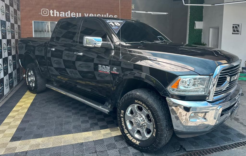 Ram 2500 2500 LARAMIE  6.7 TDI  CD 4x4 Diesel 2018