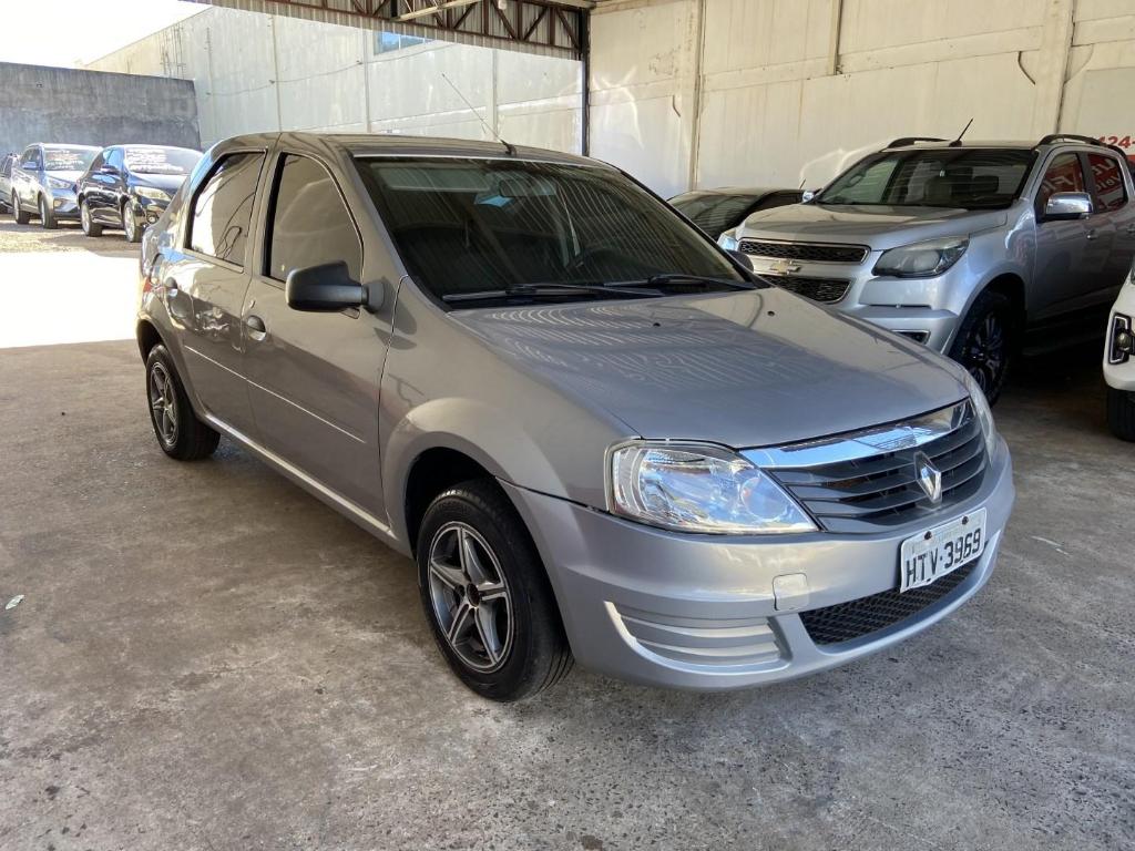 Renault Logan 2011