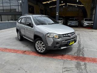 Foto do veículo Fiat Weekend 1.8 E.torq Flex Adventure Dualogic