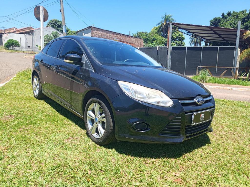 Ford Focus 2.0 SE 16V FLEX 4P POWERSHIFT 2015
