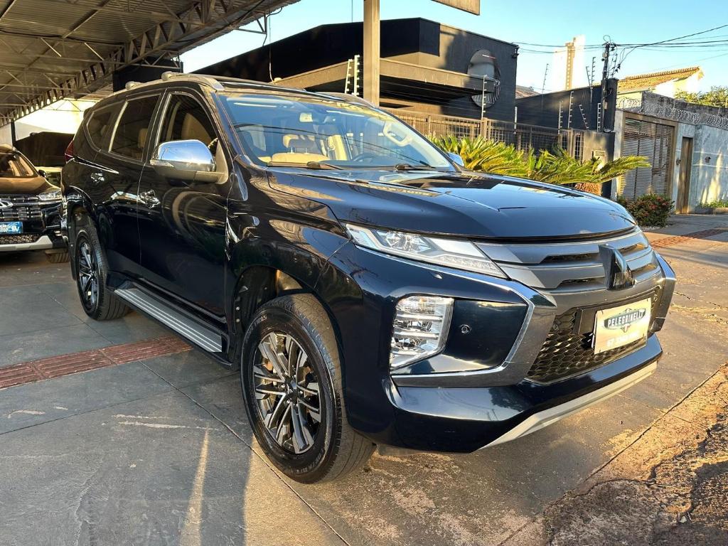 Mitsubishi Pajero HPE-S 2.4 4X4 DIESEL AUT. 2021