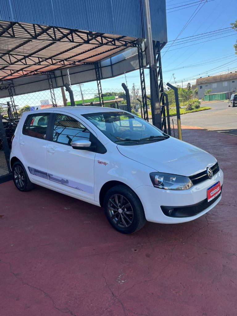 Volkswagen Fox Fox Rock in Rio 1.6 Mi Total Flex 8V 5p 2014