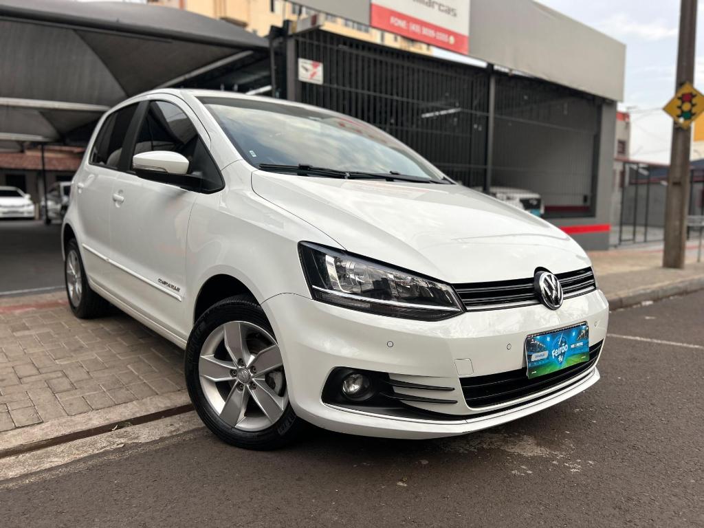 Volkswagen Fox COMFORTLINE 1.6 8V FLEX 4P 2018