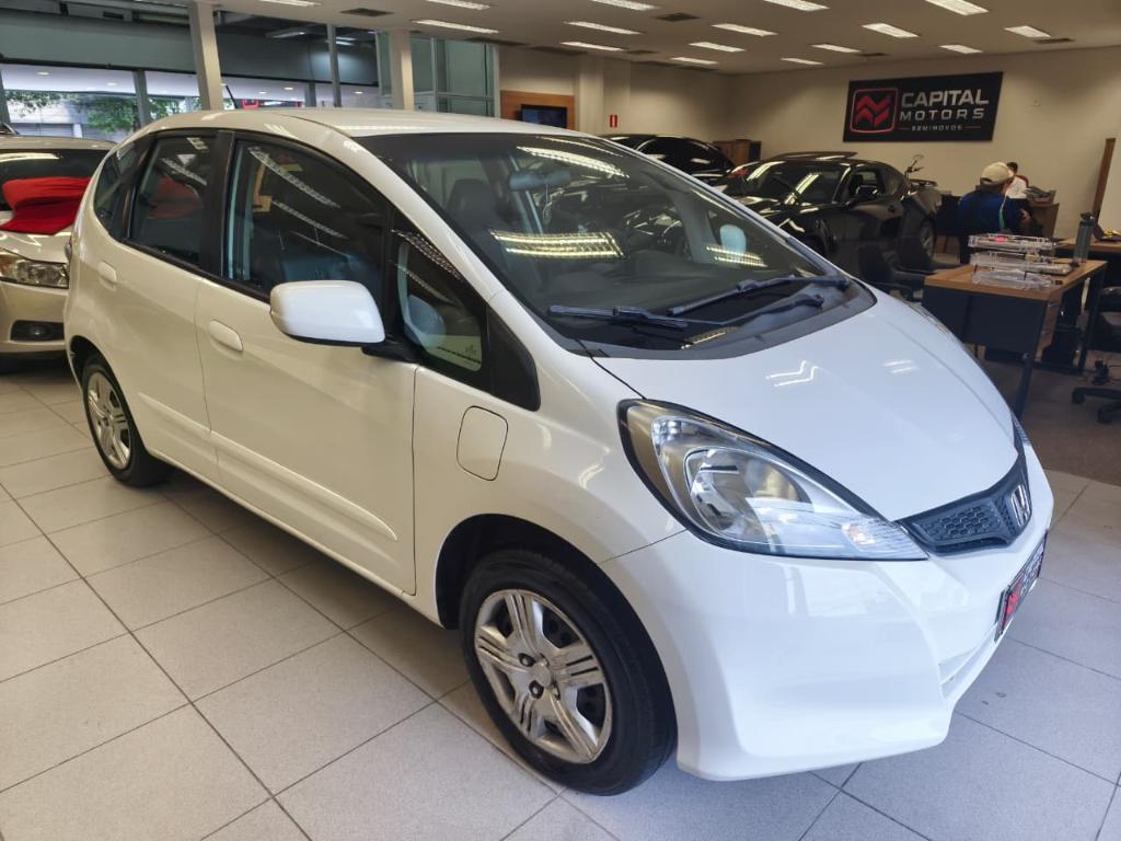 Honda Fit 1.4 DX 16V FLEX 4P MANUAL 2013