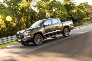 Foto do veículo Mitsubishi L200 Triton Sport Hpe-s 2.4 Cd Dies. Aut