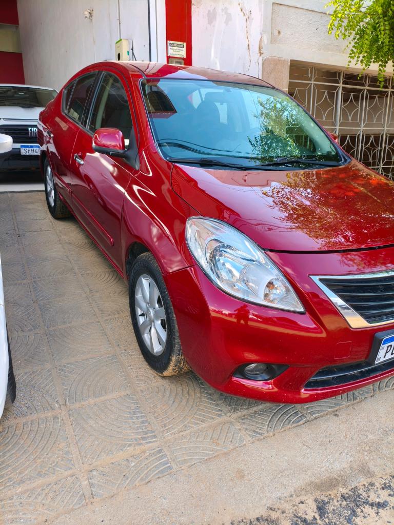 Nissan Versa 1.6 16V FLEX SL 4P MANUAL 2014