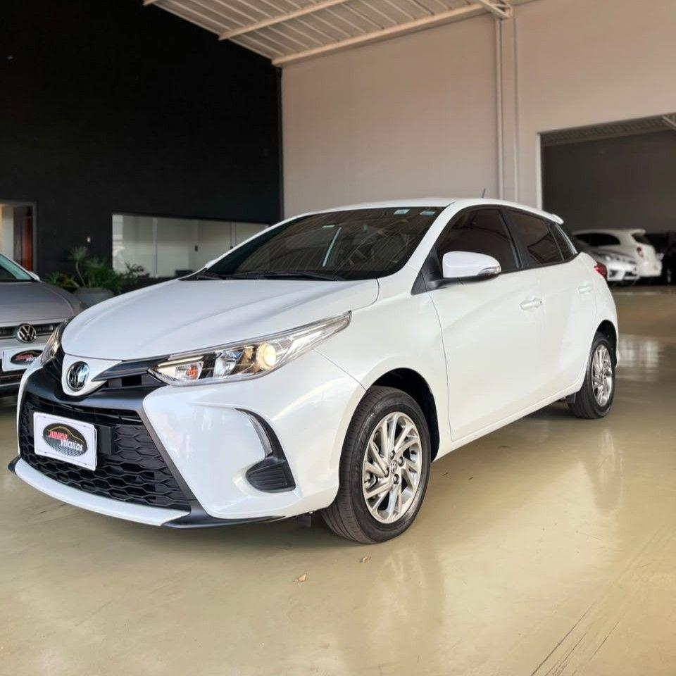 Toyota Yaris 2023