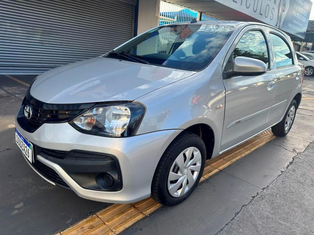 Toyota Etios ETIOS X 1.3 Flex 16V 5p Mec. 2020