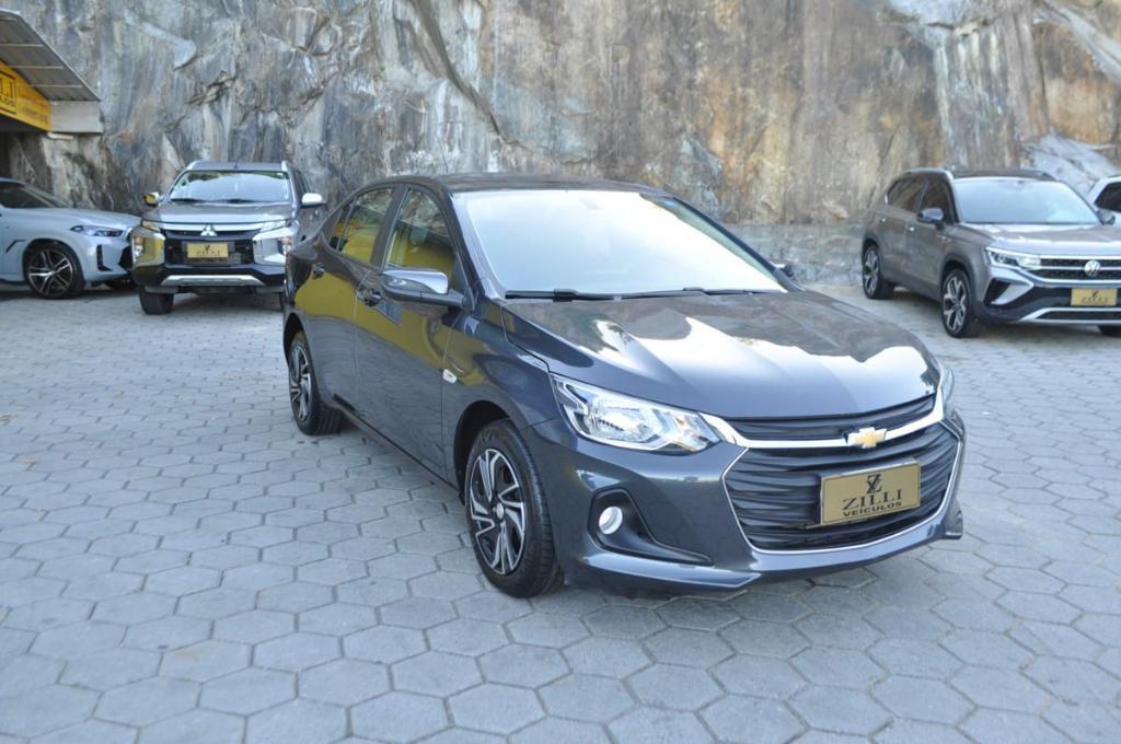 Chevrolet Onix Sedan Plus Lt