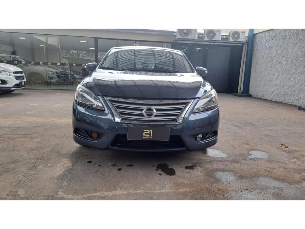 Nissan Sentra 2.0 16V CVT 2015