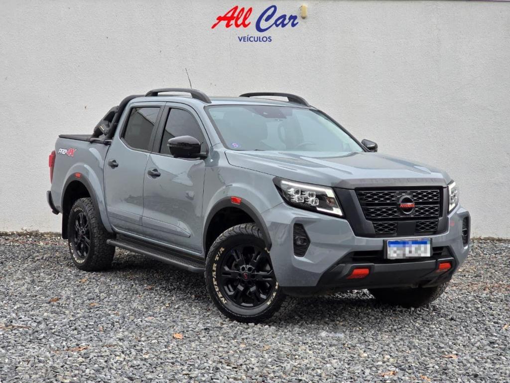 Nissan Frontier 2023