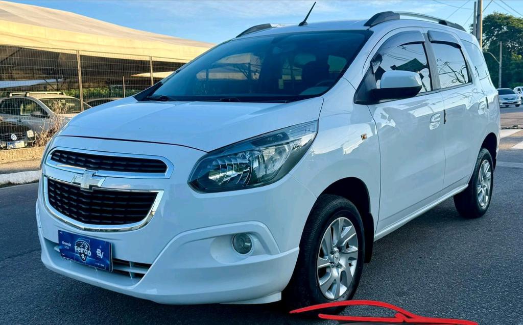 Chevrolet Spin 1.8 AT 2013