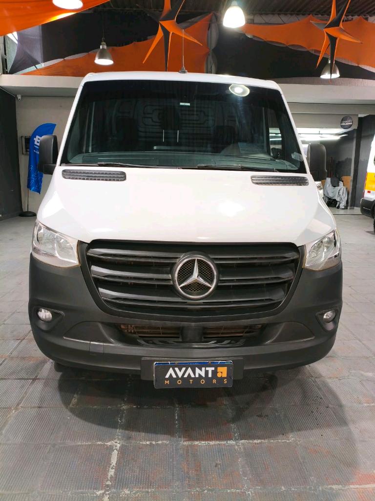 Mercedes-Benz Sprinter 2.0 Cdi 315 Street Furgao 7.5m Turbo 2024