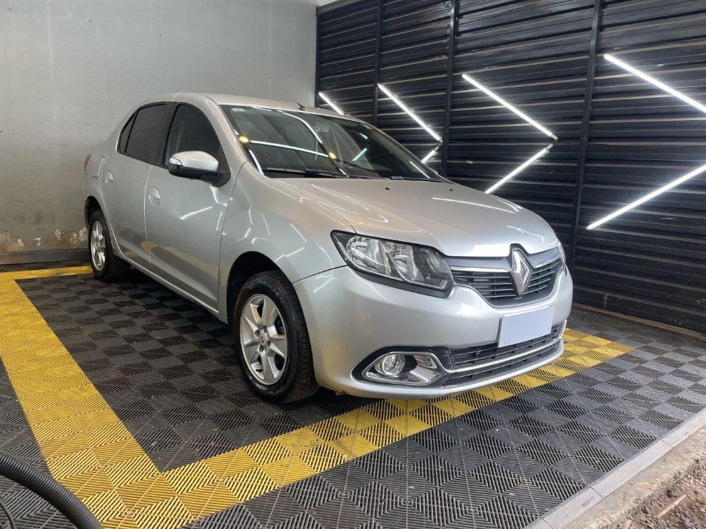 Renault Logan 2014