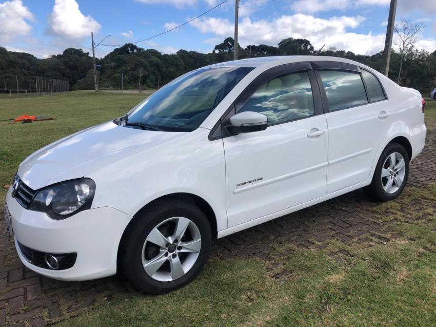 Volkswagen Polo Polo Sed. COMFORT. 1.6 Mi Tot. Flex 8v 2014