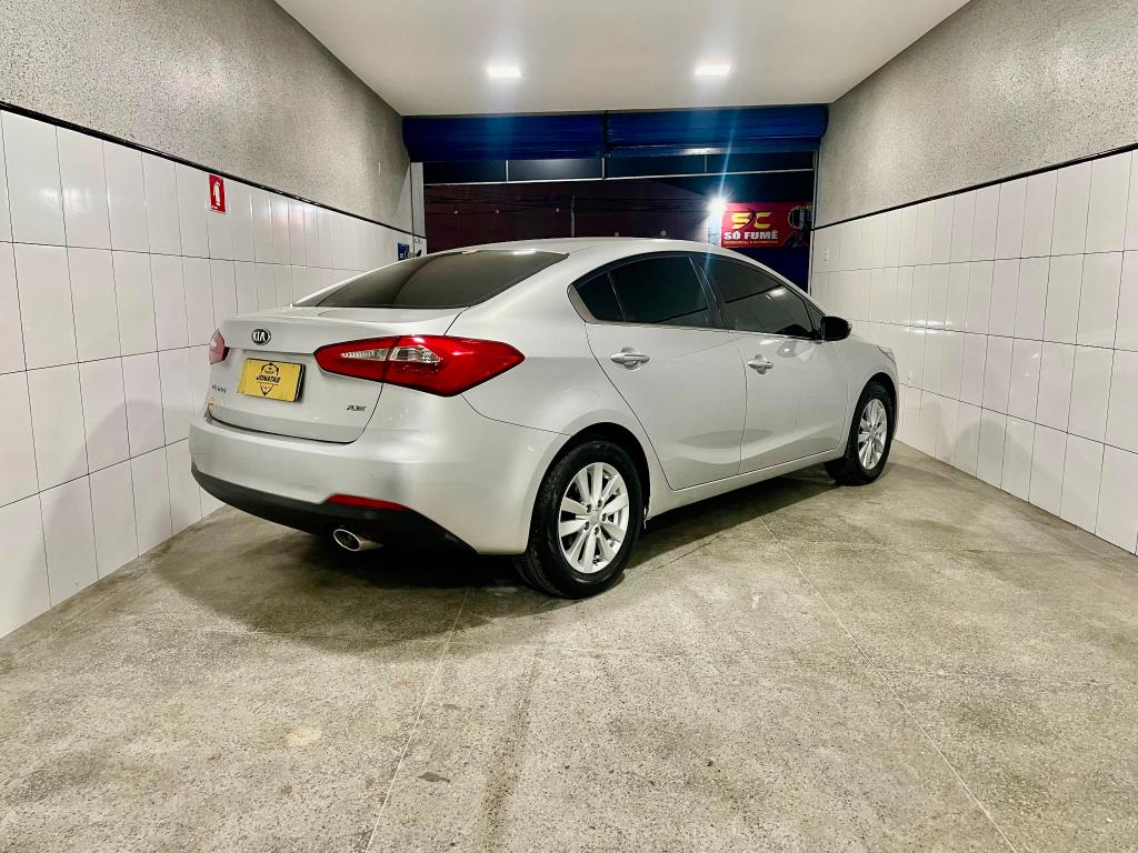 Kia Cerato 1.6 Flex Sx Auto E295 - Automática