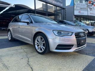 Foto do veículo Audi A3 Sportback 1.8 16v Tfsi S-tronic 5p