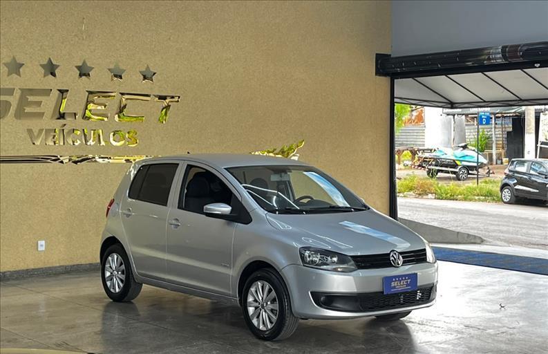 Volkswagen Fox Fox 1.0 Mi Total Flex 8V 5p 2014