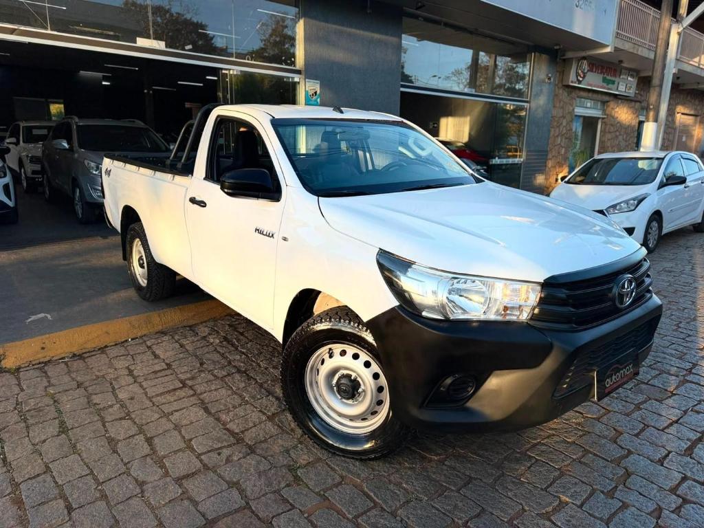 Toyota Hilux Hilux CS 4x4 2.8 TDI Diesel Mec. 2021