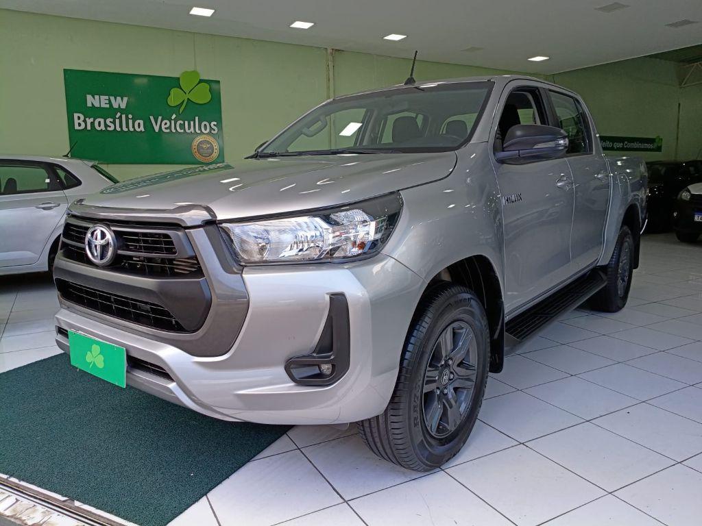 Toyota Hilux Hilux CD SRV 4x4 2.8 TDI Diesel Aut. 2024