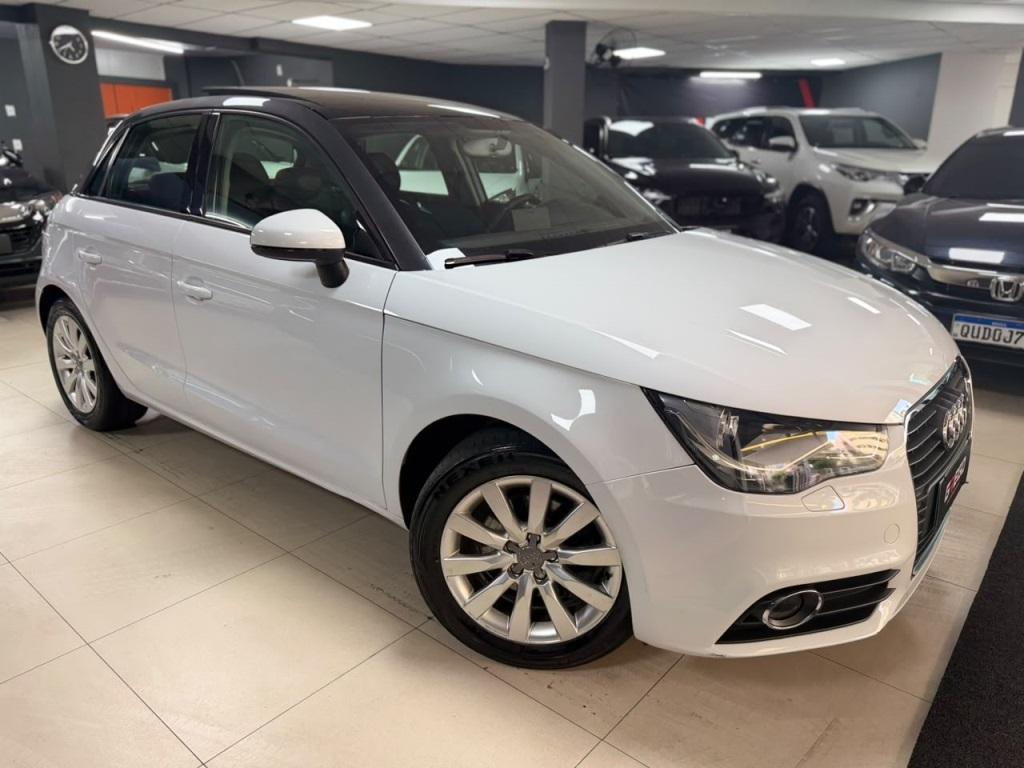 Audi A1 1.4 TFSI SPORTBACK ATTRACTION 16V 122CV GASOLINA 4P S-TRONIC 2013