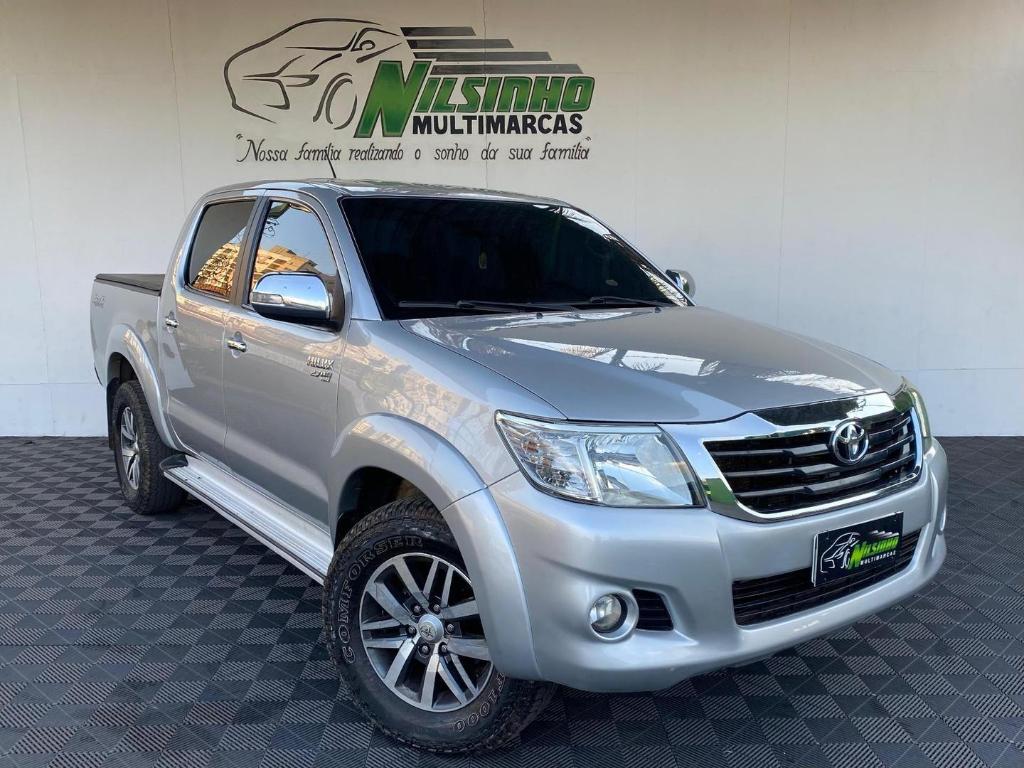 Toyota Hilux 2.7 SRV 4X4 CD 16V FLEX 4P AUTOMÁTICO 2012