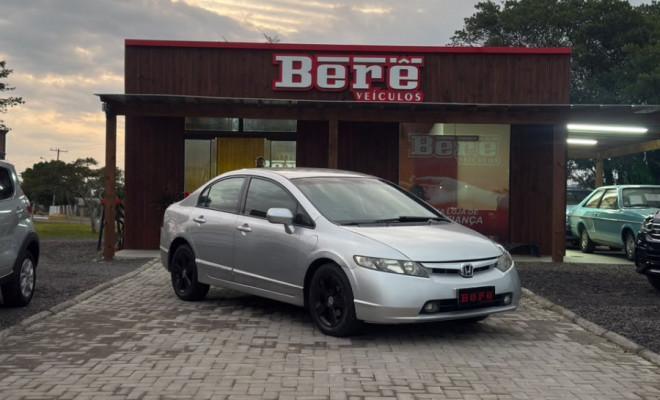 Honda Civic Civic Sedan LXS 1.8/1.8 Flex 16V Mec. 4p 2008