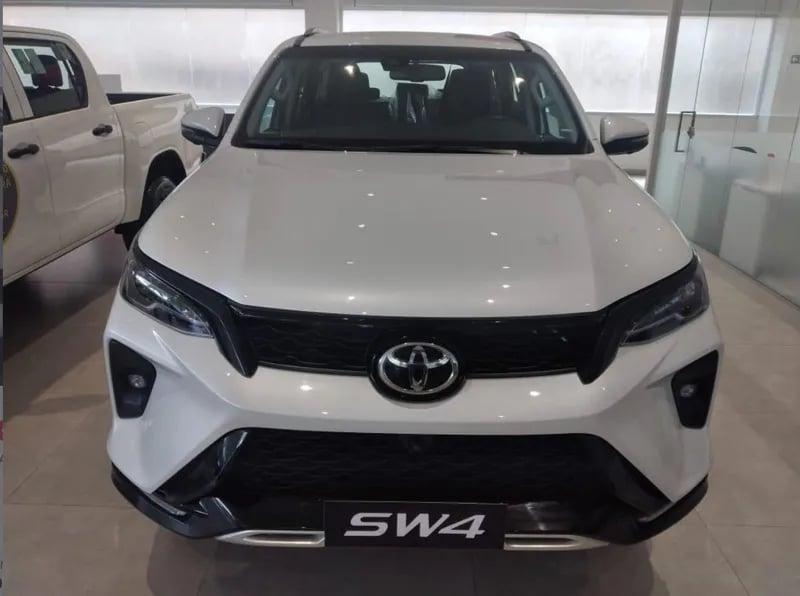 Toyota Hilux Sw4 Hilux SW4 4x4 2.8 Diesel 2026