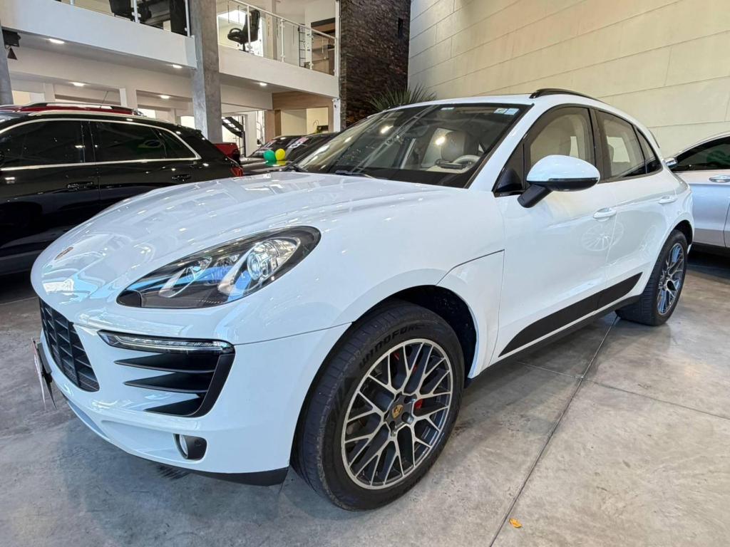 Porsche Macan 2015