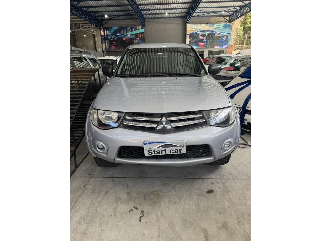 Mitsubishi L200 2015