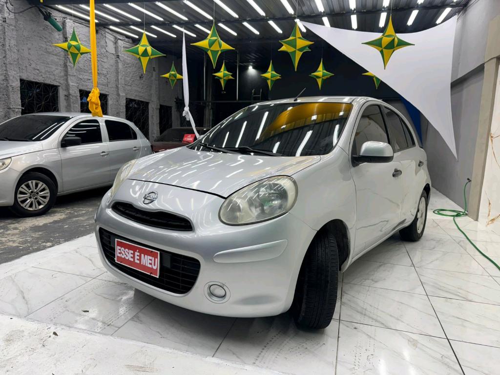 Nissan March 2013